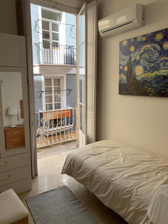 Apartamentos Valverde Cadiz 1 - A المظهر الخارجي الصورة