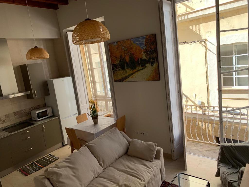 Apartamentos Valverde Cadiz 1 - A المظهر الخارجي الصورة